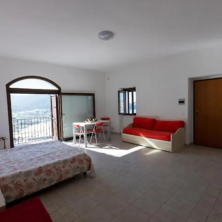 Castello Apartment